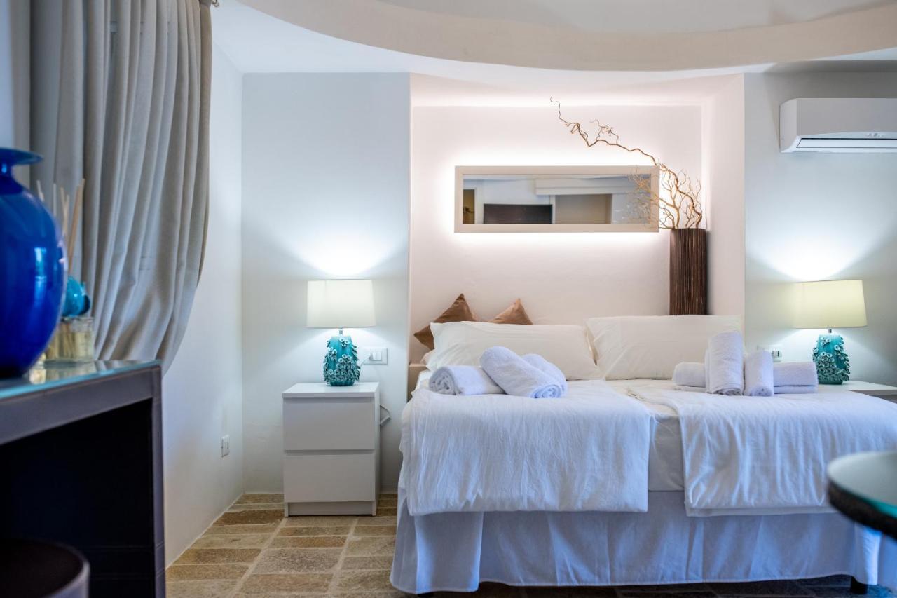 B&B Trulli Moonlight Da Grace Ostuni Bagian luar foto